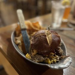 Tun Tavern - The General