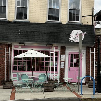 Pastry Lu - Outside - Bakeries Near Me - Metuchen, New Jersey