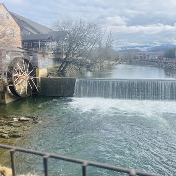 Old Mill Restaurant - Old Mill Restaurante - American Near Me - Pigeon Forge, Tennessee