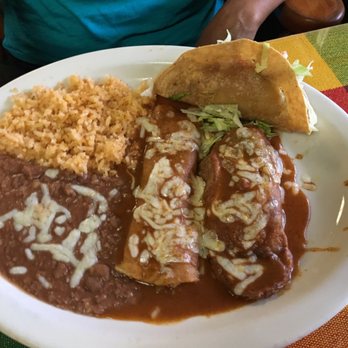 El Central Cafe - Enchilada and chile relleno! - Mexican Near Me - Yuba City, California El Central Cafe - Enchilada and chile relleno! - Mexican Near Me - Yuba City, California