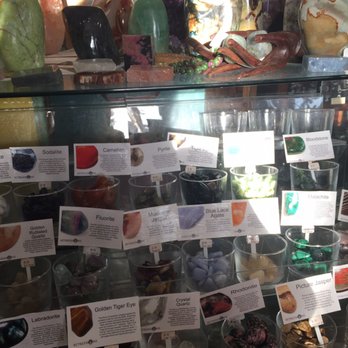 M'pressions - Home Decor Near Me - Redondo Beach, California