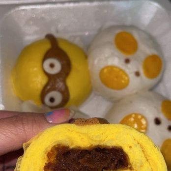 Dim Sum Dumpling House - Cartoon Sweet Red Bean Buns - Dim Sum Near Me - Alhambra, California Dim Sum Dumpling House - Cartoon Sweet Red Bean Buns - Dim Sum Near Me - Alhambra, California