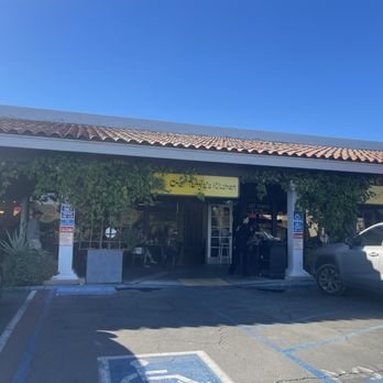 Chef Tanya's Kitchen - Outside - Vegan Near Me - Palm Desert, California Chef Tanya's Kitchen - Outside - Vegan Near Me - Palm Desert, California