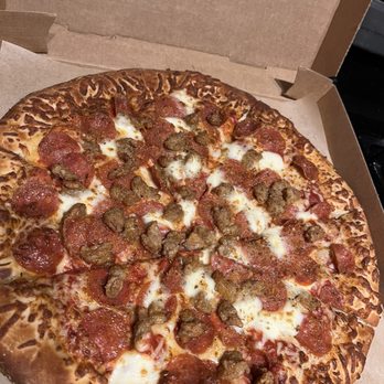 Donatos Pizza - Avondale Estates - Mozzarella, pepperoni, sausage pizza - Pizza Near Me - Avondale Estates, Georgia