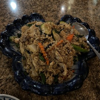 Komol Thai Restaurant - Basil Fried Rice with chicken (medium spice) - Vegetarian Near Me - Las Vegas, Nevada Komol Thai Restaurant - Basil Fried Rice with chicken (medium spice) - Vegetarian Near Me - Las Vegas, Nevada