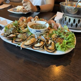 Thai Thani Restaurant - Phuket Platter - Thai Near Me - Walnut Creek, California Thai Thani Restaurant - Phuket Platter - Thai Near Me - Walnut Creek, California
