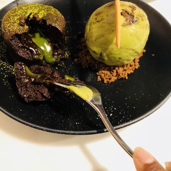 Spot Dessert Bar - Desserts Near Me - Flushing, New York