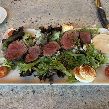 Del Frisco's Grille - Steakhouse Salad - Steakhouses Near Me - Southlake, Texas