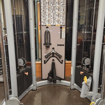 The Whaler On Kaanapali Beach - Pulley machine in fitness room - Vacation Rentals Near Me - Lahaina, Hawaii The Whaler On Kaanapali Beach - Pulley machine in fitness room - Vacation Rentals Near Me - Lahaina, Hawaii