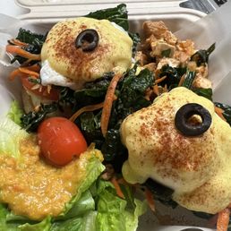 Organic Kale Benedict