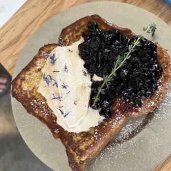 Gong Gan - Earl grey blueberry french toast - Coffee & Tea Near Me - Duluth, Georgia