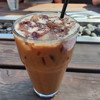 The Early Bird - Shaken Iced Samoa Latte - Breakfast & Brunch Near Me - Ellensburg, Washington