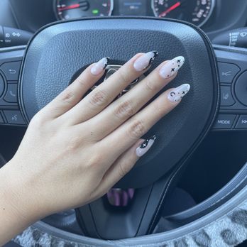 SoQ Nails - Waxing Near Me - Northridge, California SoQ Nails - Waxing Near Me - Northridge, California