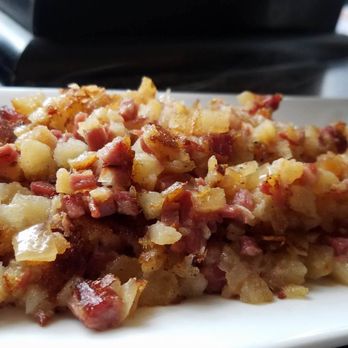 Greg's Kitchen - Corned beef hash. Photo by Kylle Cassela. - Breakfast & Brunch Near Me - Philadelphia, Pennsylvania Greg's Kitchen - Corned beef hash. Photo by Kylle Cassela. - Breakfast & Brunch Near Me - Philadelphia, Pennsylvania