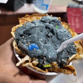 Cold Stone Creamery - Trick or Treat - Ice Cream & Frozen Yogurt Near Me - Miramar, Florida Cold Stone Creamery - Trick or Treat - Ice Cream & Frozen Yogurt Near Me - Miramar, Florida