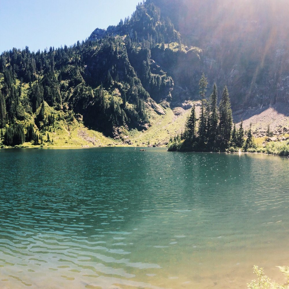 Lake 22 - Refreshing swim spot - Hiking Near Me - Granite Falls, Washington Lake 22 - Refreshing swim spot - Hiking Near Me - Granite Falls, Washington