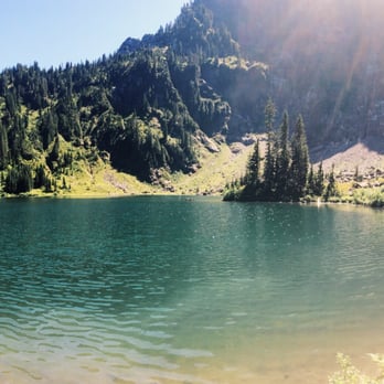 Lake 22 - Refreshing swim spot - Hiking Near Me - Granite Falls, Washington Lake 22 - Refreshing swim spot - Hiking Near Me - Granite Falls, Washington