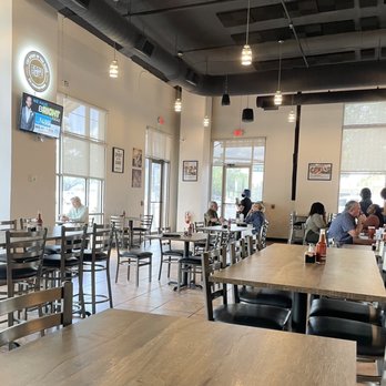 Brick & Spoon - Orlando - Inside - New American Near Me - Maitland, Florida