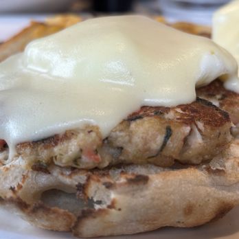 Matthews Diner - Crab cake Benedict close-up - Diners Near Me - Waldwick, New Jersey Matthews Diner - Crab cake Benedict close-up - Diners Near Me - Waldwick, New Jersey
