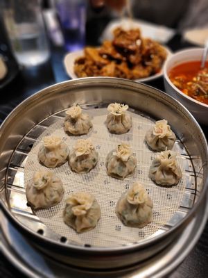 Myungin Dumplings (+Chicken) by null