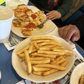 Eric's Restaurant & Pizza - Pizza Near Me - Vineland, New Jersey Eric's Restaurant & Pizza - Pizza Near Me - Vineland, New Jersey