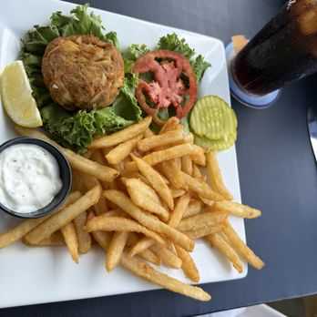 Doc's Sunset Grille - Crabcake - Seafood Near Me - Oxford, Maryland