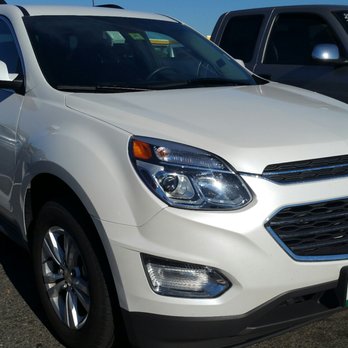 Avis Car Rental - Chevrolet Equinox - Car Rental Near Me - Dulles, Virginia