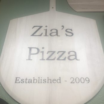 Zias Pizza