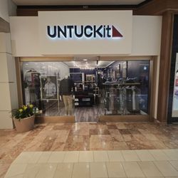 UNTUCKit