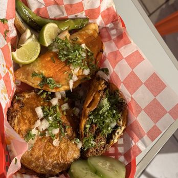 Birrieria Iturbidense - Food Trucks Near Me - Indianapolis, Indiana Birrieria Iturbidense - Food Trucks Near Me - Indianapolis, Indiana