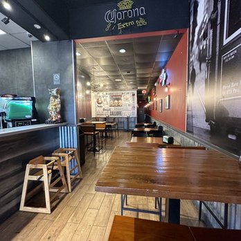 Calliope's - Inside - Cajun/Creole Near Me - Houston, Texas