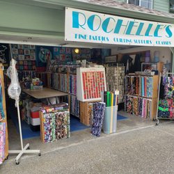 Rochelle's Fine Fabric & Quilting - garage shop appt! summertimes