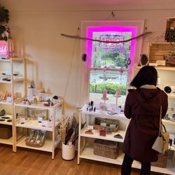 Soullective Space - Gig Harbor - Cool interior