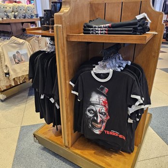 Universal Studios Store - Souvenir Shops Near Me - Universal City, California