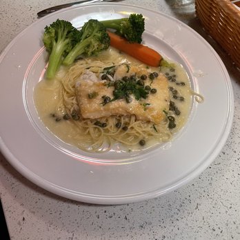 Chianti's - Wild Halibut - Italian Near Me - Brentwood, California