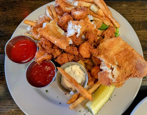 Sammy G's Tavern by null