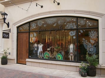 Free People Logo