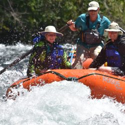North Umpqua Outfitters - North Umpqua River between Horseshoe Bend and Gravel Bin take out
