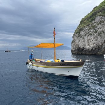 Grotta Azzurra - Blue Grotto - Beaches Near Me - Anacapri, NA Grotta Azzurra - Blue Grotto - Beaches Near Me - Anacapri, NA