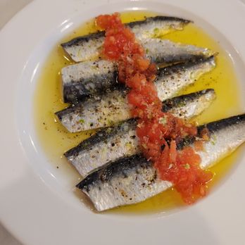 Lluritu - Sardines - Seafood Near Me - Barcelona, B Lluritu - Sardines - Seafood Near Me - Barcelona, B