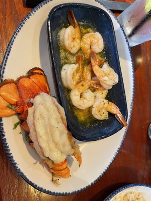 Red Lobster by null