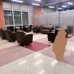 Dignity Health - St. Rose Dominican - Sahara Campus - The completely empty lobby when I arrived. (the person I was with has been blurred to protect their privacy)