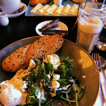Stadtkind - Das vernünftige Frühstück - Cafes Near Me - Vienna, 9