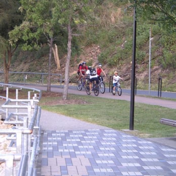 Kangaroo Point Cliffs Park - Parks Near Me - Kangaroo Point, QLD