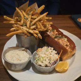 Maine Lobster Roll