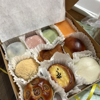 Sakura-ya - Bakeries Near Me - Gardena, California Sakura-ya - Bakeries Near Me - Gardena, California