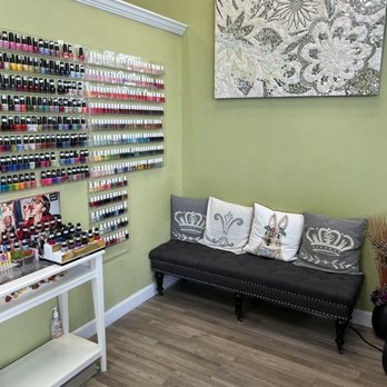 ME:U Nails & Spa - Nail Salons Near Me - Chicago, Illinois ME:U Nails & Spa - Nail Salons Near Me - Chicago, Illinois