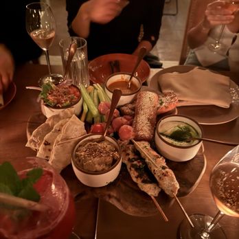 Mon Ami - Mediterranean Near Me - Santa Monica, California