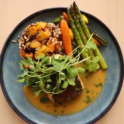 OC Restaurant Week: Seared short rib with roasted root vegetables, asparagus, and savory pan jus at The Peel Craftbar