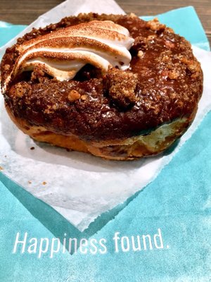 District Doughnut by null